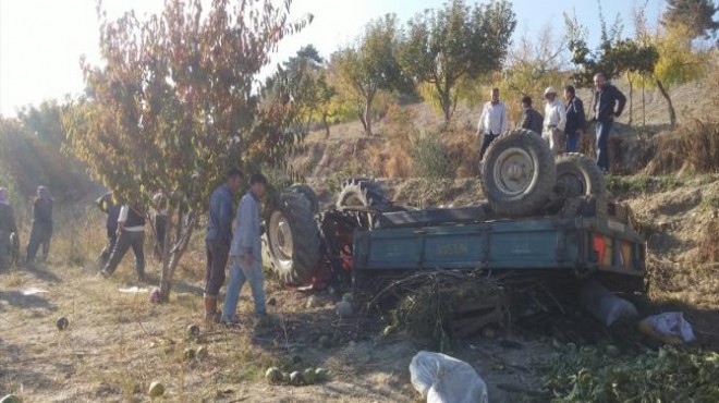 Manisa da traktör devrildi: 1 ölü, 3 yaralı