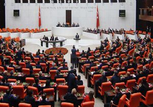 Flaş! CHP den Meclis e  acil  Suruç çağrısı 