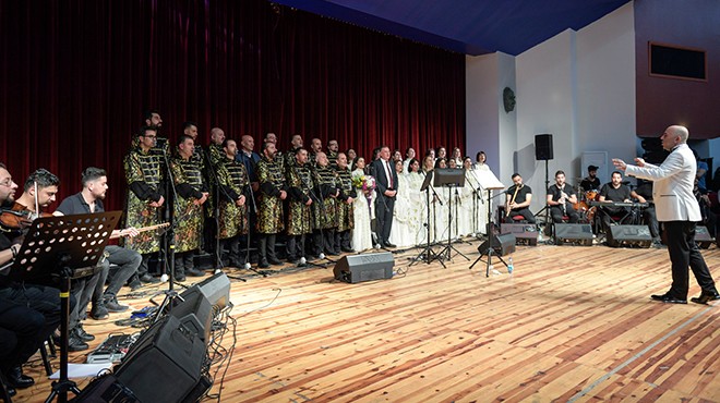 Medeniyetler Korosu’ndan İzmir’de harika konser