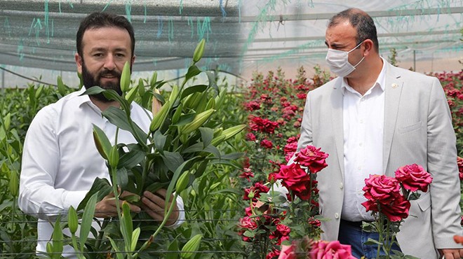 Menderes te  çiçek  polemiği: CHP ve AK Parti den karşılıklı açıklamalar