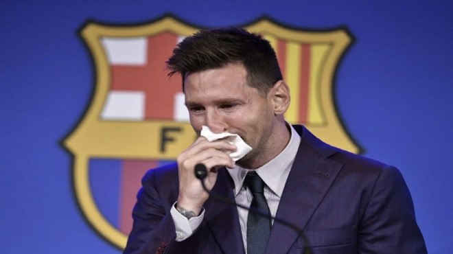 Messi nin  gözyaşlarını sildiği  peçete satışta!