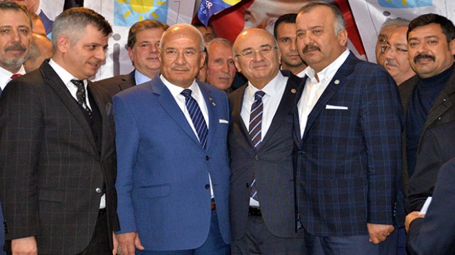 MHP den istifa edip İYİ Parti ye geçtiler