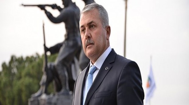 MHP li belediye başkanı partisinden istifa etti
