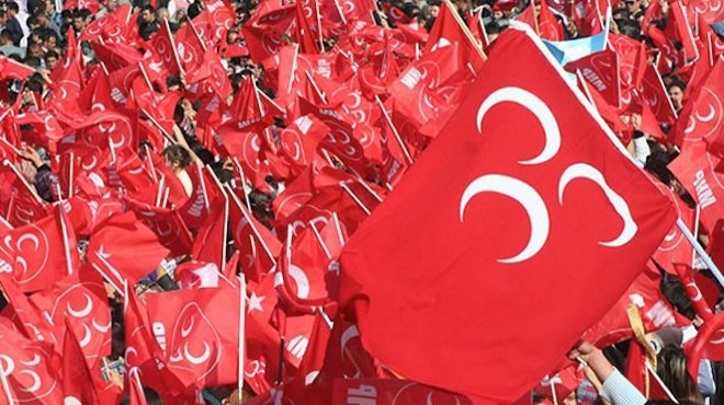 MHP İzmir de o ilçede şok: Kongre ertelendi!