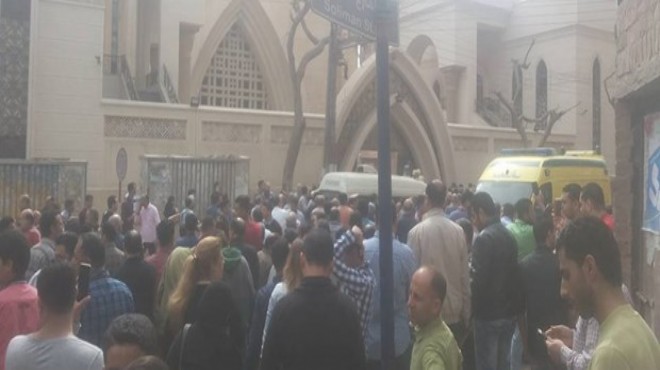 Mısır daki iki kilise saldırısını DAEŞ üstlendi