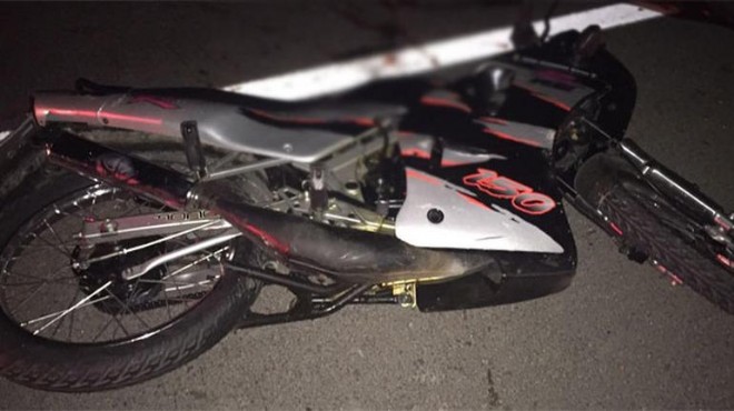 Motosikletleri çarpışan iki kardeşten biri öldü