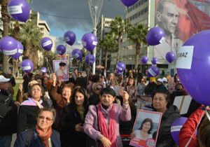 İzmirli kadınlardan şiddete karşı mor balon! 