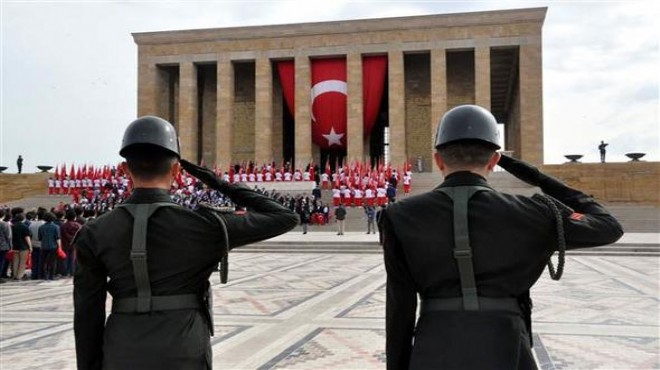 Mustafa Kemal in huzurunda bu sabah Anıtkabir