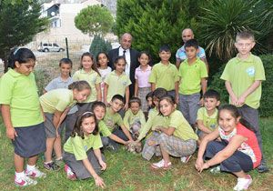 Başkan Arslan dan çocuklar hayvan sevgisi eğitimi