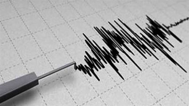 O ülkede büyük deprem: 7.9 la sallandı!