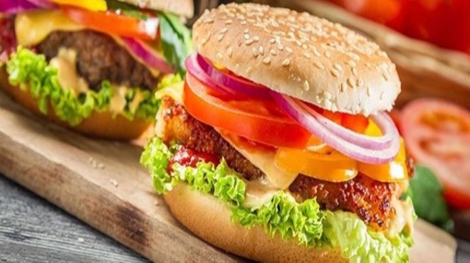O ülkede kıtlık: hamburger 170 dolar