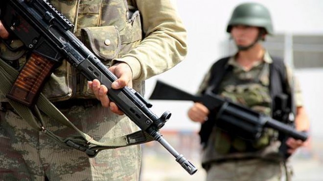 PKK dan karakola hain saldırı: 2 yaralı