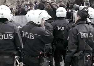 CHP den sert tepki: Polis kımıldayanı vuracak!