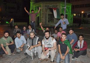 İzmir de sahur vakti Gazze ye kara harekatı protestosu!