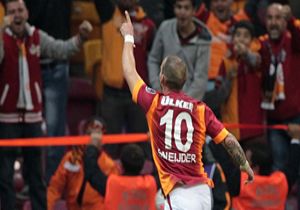 Arena’da Sneijder’in gecesi: Cim-Bom derbi sarhoşu! 
