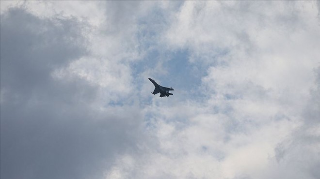 Rus uçakları Karadeniz de ABD uçaklarını önledi