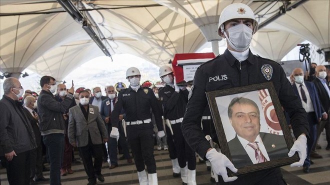 Sağlık eski Bakanı Osman Durmuş son yolculuğuna uğurlandı
