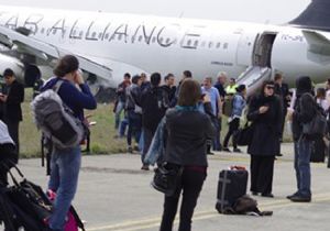 Havada ölümden dönen yolcular dehşeti anlattı
