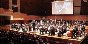 İZDSO dan Atatürk için muhteşem konser