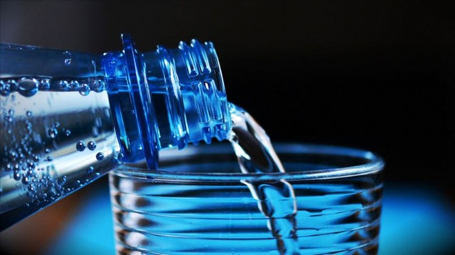 Ses sağlığı için su içmek hayati önem taşıyor