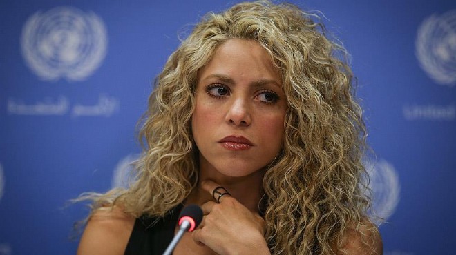 Shakira nın  La Bicicleta  şarkısı davalık oldu