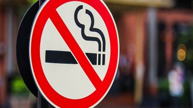 Sigara kapı önünde de yasak olacak!