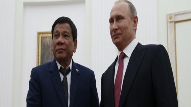 Sıkıyönetim ilan eden Duterte Putin den silah istedi
