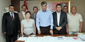 Sındır’dan CHP İl Başkanı Ali Engin’e tebrik ziyareti