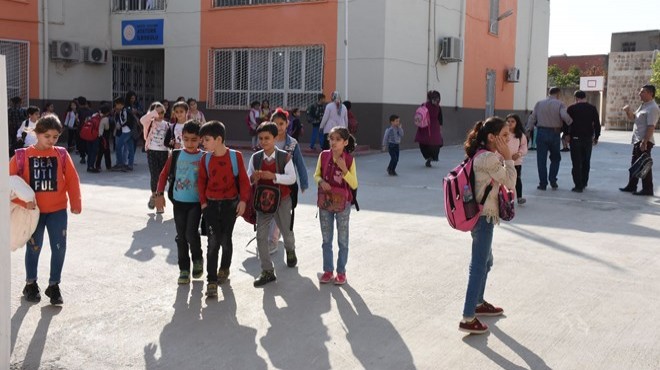 Sınır bölgelerinde eğitim öğretim yeniden başladı