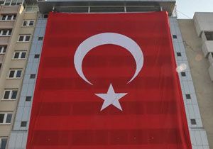 İzmir in en büyük bayrağı EBSO dan