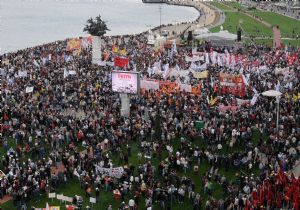 İzmir’de 1 Mayıs: Gündoğdu da bayram günü 