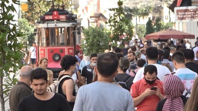 Taksim Meydanı na kişi sınırlaması