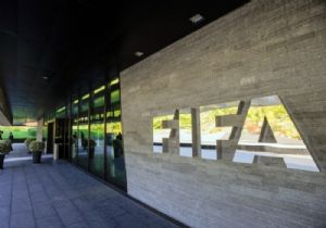 Dünya futbolu şokta: FIFA’ya şafak baskını! 
