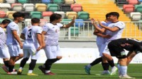 Bornova'dan Play-Off öncesi kritik galibiyet