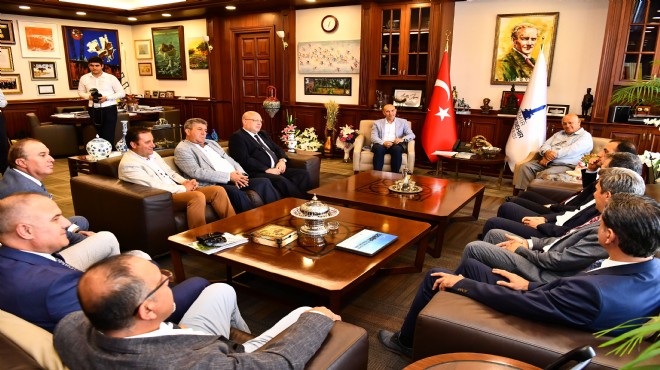 Ticaret odası başkanlarından Başkan Soyer’e destek ziyareti