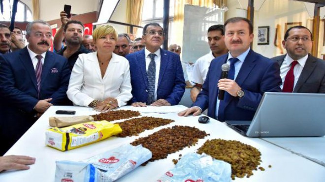 TMO, İzmir Ticaret Borsası’nda ilk üzüm alımını yaptı