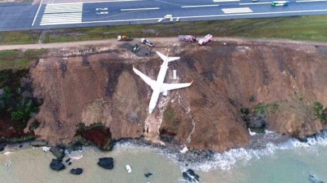 Trabzon daki uçak kazası ile ilgili flaş yorum!