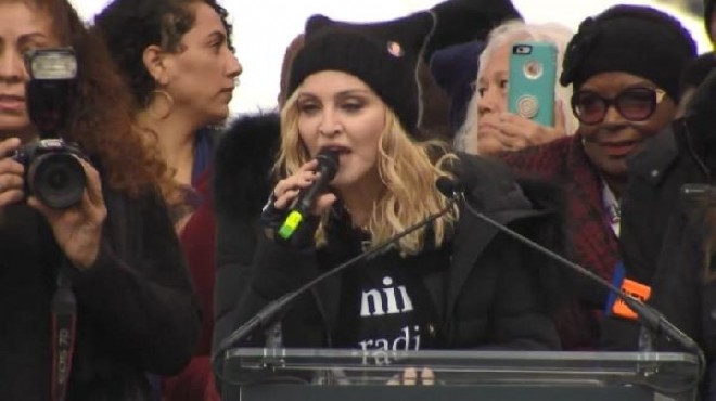 Trump’tan Madonna’ya: İğrenç biri!