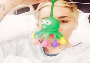 Miley Cyrus hastanelik oldu 