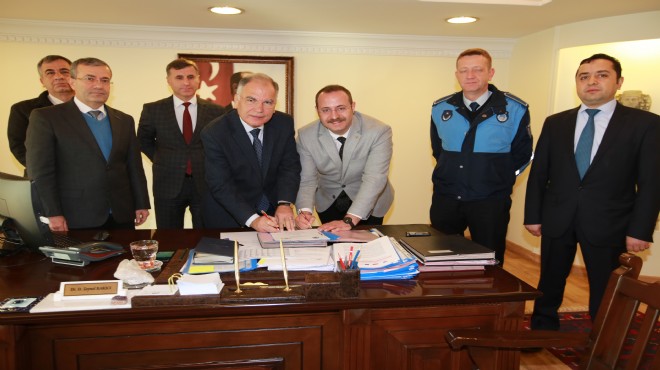 TÜM YEREL-SEN ile Selçuk Belediyesi arasında toplu iş sözleşmesi imzalandı