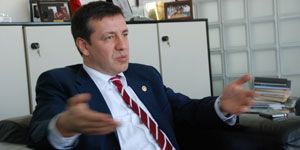 CHP li Türeli den hükümete Bütçe ve Sayıştay göndermesi