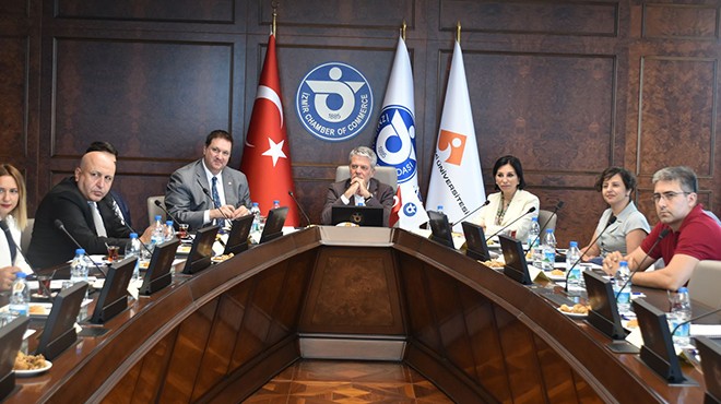 Türkiye-ABD Ekonomik İlişkileri İZTO’da değerlendirildi