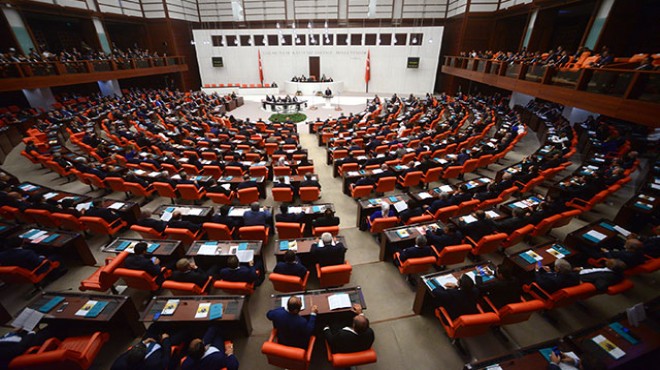 Türkiye Büyük Millet Meclisi 2 hafta tatile giriyor