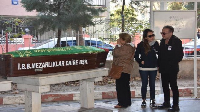 Ünlü oyuncunun acı günü: İzmir’de anneye veda
