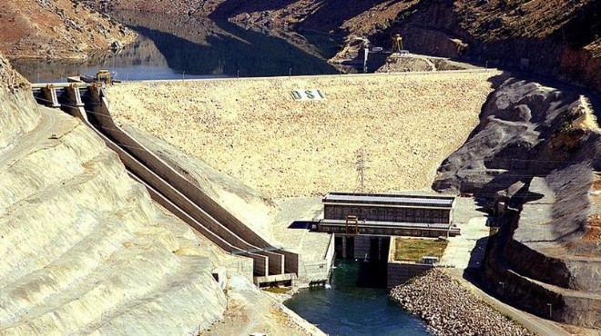 Valilikten kritik uyarı: Baraj kapağı koptu!