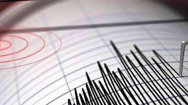 4,7 büyüklüğünde deprem paniğe neden oldu