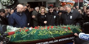 İzmir basınını yıkan kaza: Fethi Öner sonsuzluğa uğurlandı
