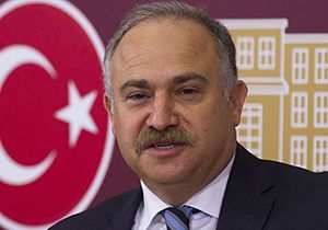 CHP den Davutoğlu na çağrı: Top çevirmeden, derhal...