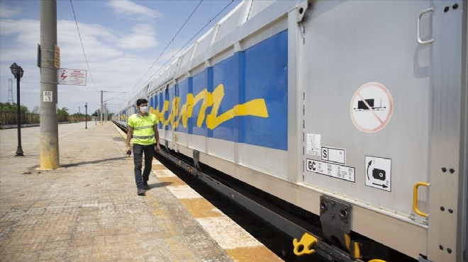 Yılın ilk arabalı treni Türkiye ye giriş yaptı
