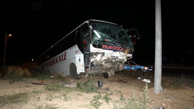 Yolcu otobüsü şarampole düştü: 30 yaralı